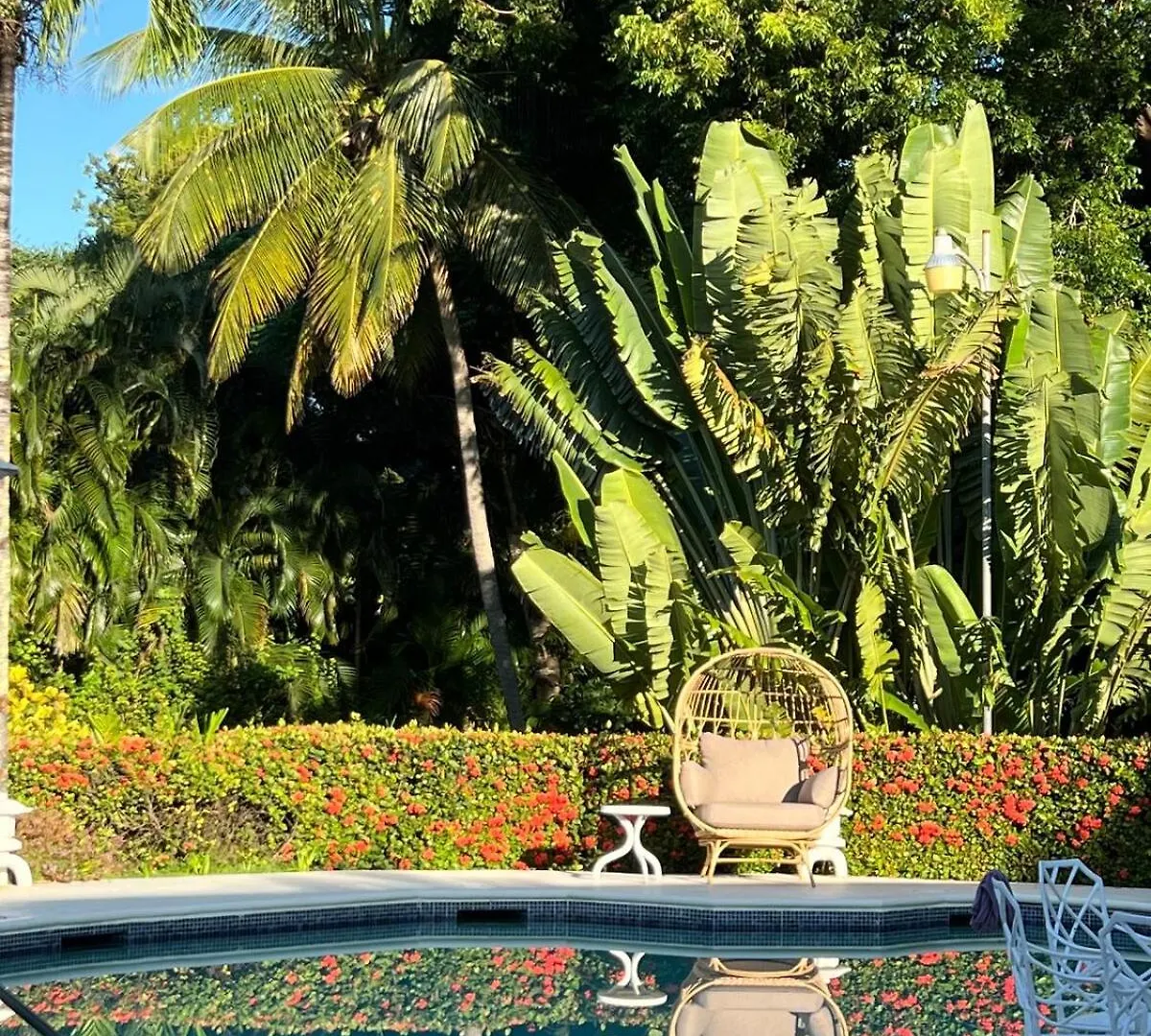 Exclusive 4 Beds In Sandy Lane Saint James Villa